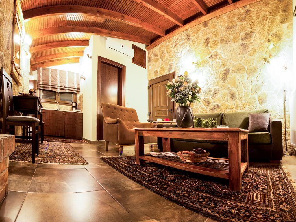 Militsa Guesthouse Naousa  Rum bild