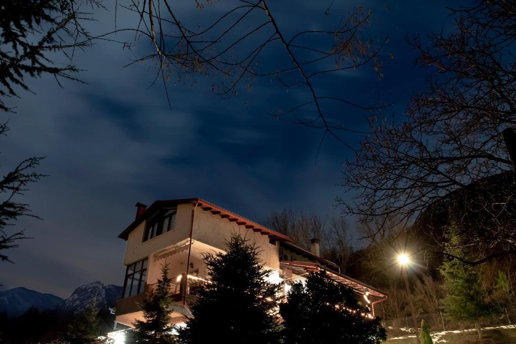 Militsa Guesthouse Naousa  Exteriör bild