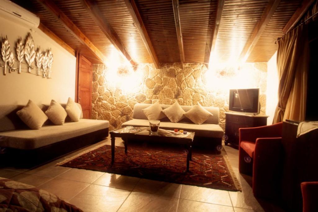 Militsa Guesthouse Naousa  Rum bild